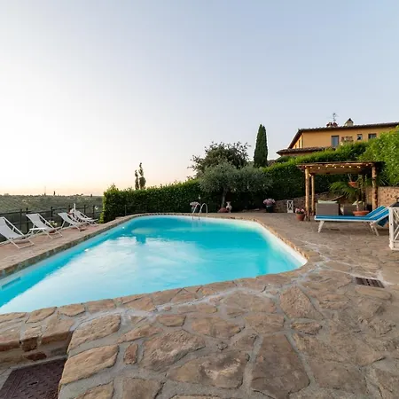 Apartment Podere Vergianoni Immerso Nelchianti Con Piscina *