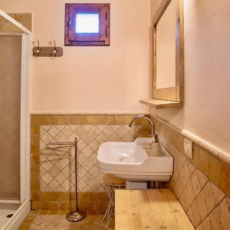 Apartment Podere Vergianoni Immerso Nelchianti Con Piscina